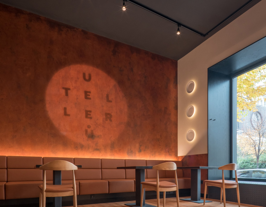 Oxydecor, Corten effect vertical coating. U Tellerù restaurant, Prague. Project: 20-20 Architekti. 02